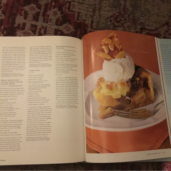 Martha Stewart Living 2002 Annual Recipes cookbook - Picture 2 of 4